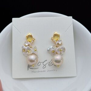 E347 Handmade Freshwater Baroque Pearl Butterfly Dangling Earrings